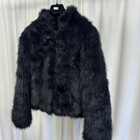 Vintage 90's 'Le Chateau' Faux Fur Teddy Coat in Black • Winter • Cropped • S/M - Picture 4 of 11